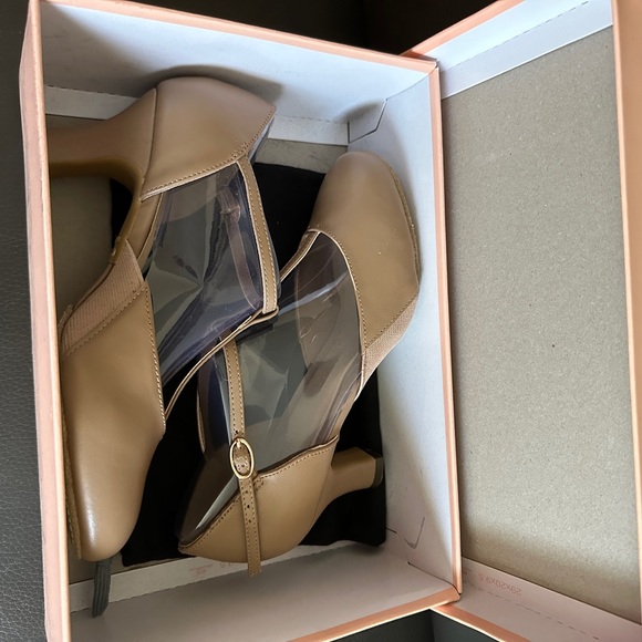 Bloch Character Show - Picture 3 of 4